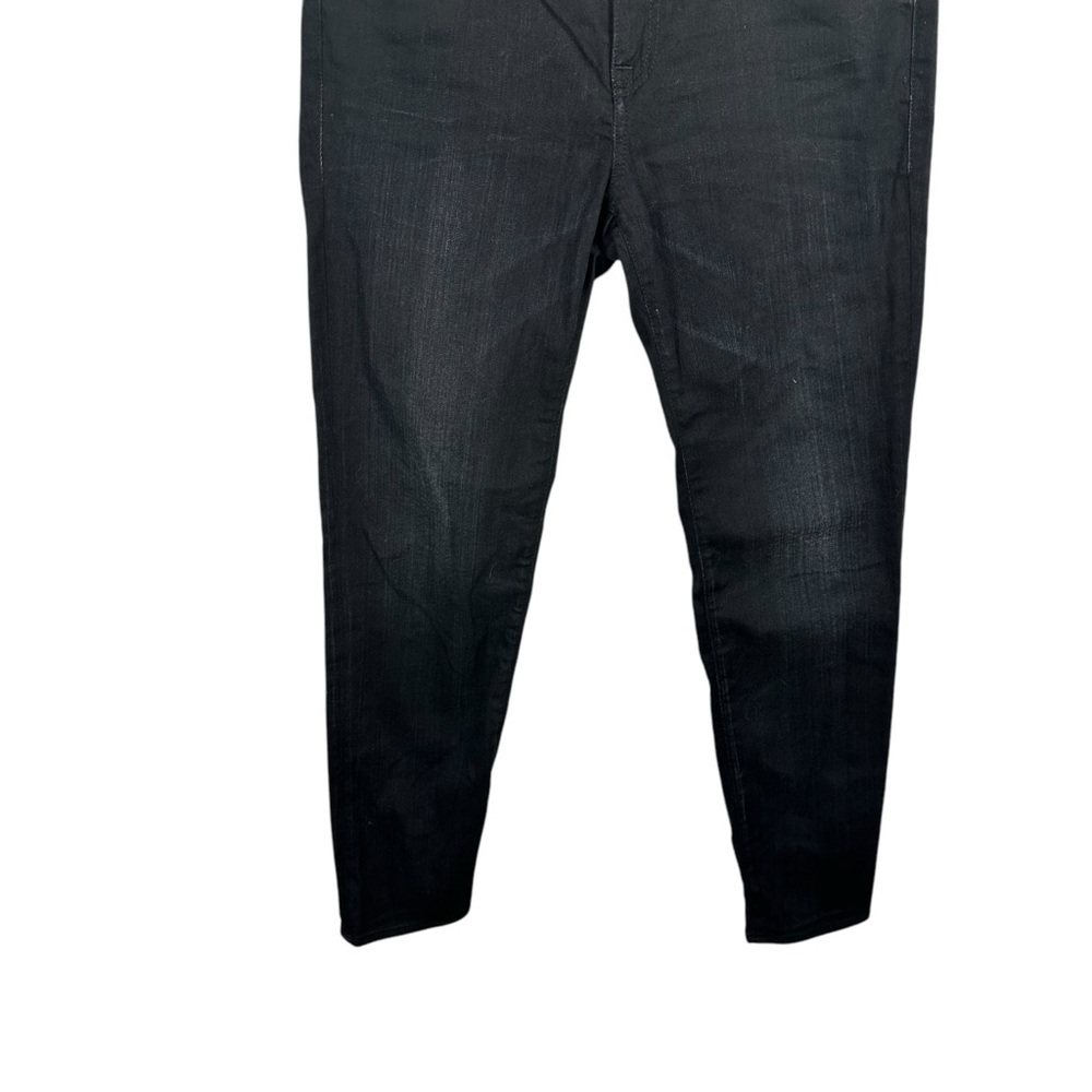 Classic Black Women's Jeans - Picture 3 of 16